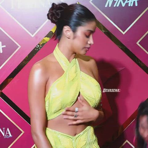 belly button celebrity desi clip