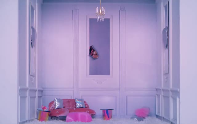Small Room Compilation - 7 Rings (MV) - 2019