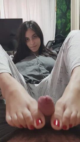 foot fetish footjob handjob italian pretty clip