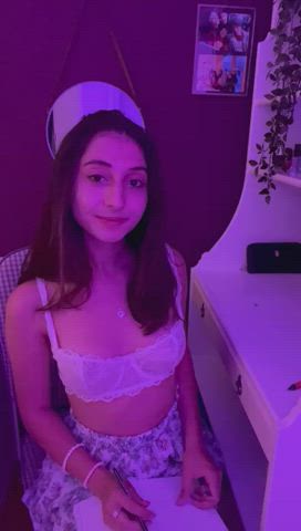 Bra Tease Teen clip