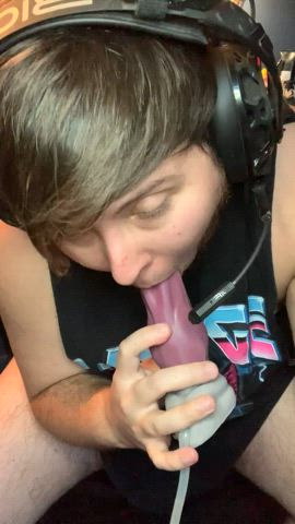 bad dragon blowjob breeding ftm gay monster cock onlyfans oral tease toy clip