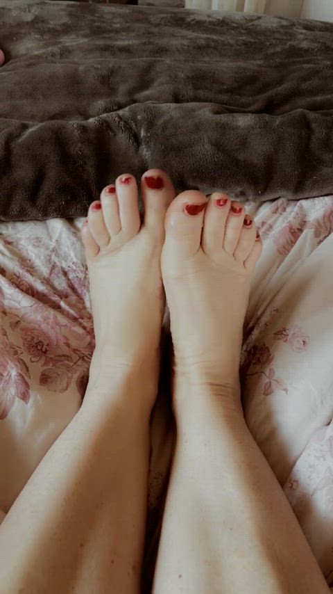 cum on feet feet feet fetish tease clip