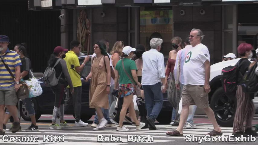 Distance shot of me with Boba Bitch and Cosmic Kitti in the city!