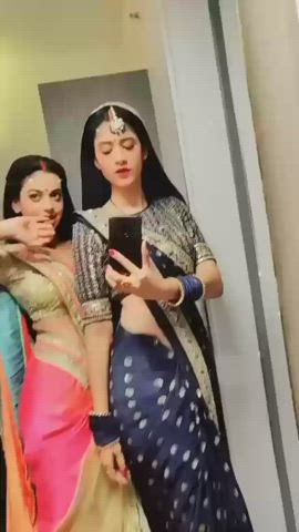 Dancing Saree Selfie clip