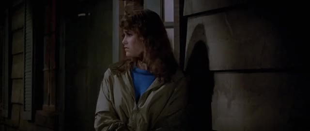 Friday-the-13th-Part-3-1982-GIF-01-11-53-worried-girl