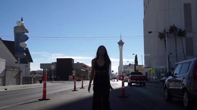 Flashing my itty bitty titties in the middle of Las Vegas Blvd | www.SabelArsene.com