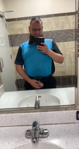 Just a horny delivery guy in Ohio (33)