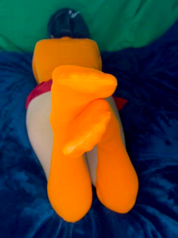 Velma’s Soles in your face
