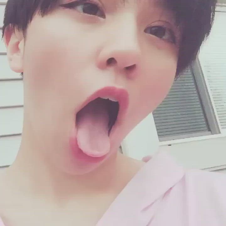 Ahegao Cute Long Tongue clip
