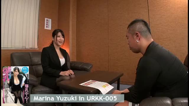 Marina Yuzuki | Busty saleswoman