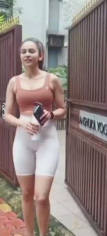 bollywood camel toe candid celebrity cleavage indian thighs clip