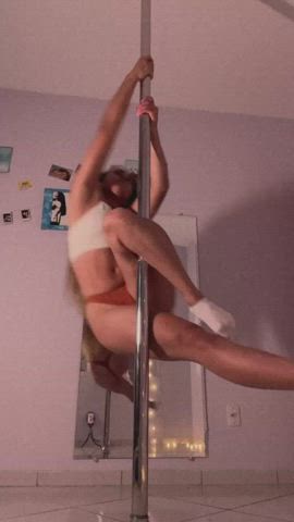 Ass Curly Hair Pole Dance clip