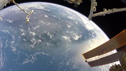 Amazing footage of Earth during a spacewalk on ISS space