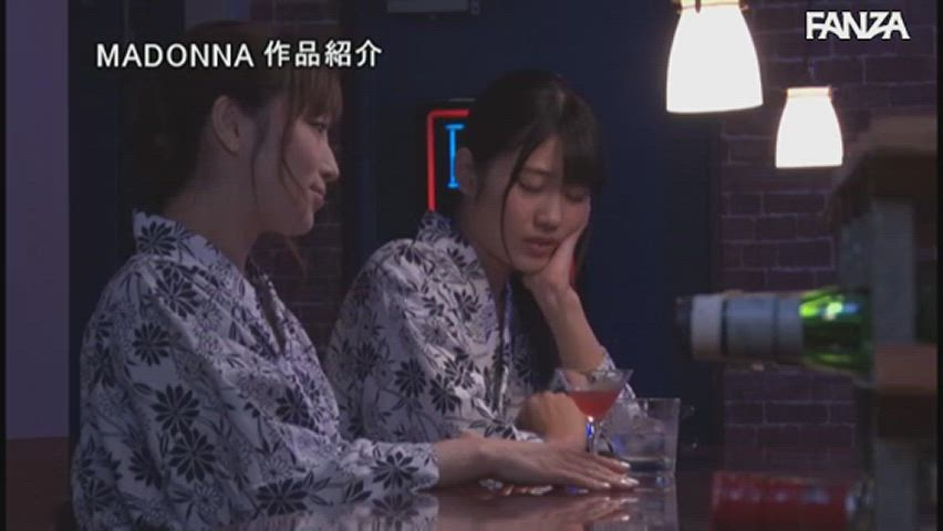 Girls, When They Take a Break From Their Boyfriends ... Nao Jinguji and Yuu Kawakami