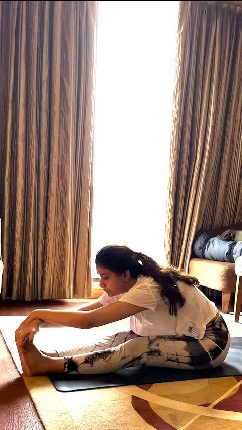 actress ass ass clapping ass spread big ass celebrity cute indian yoga yoga pants