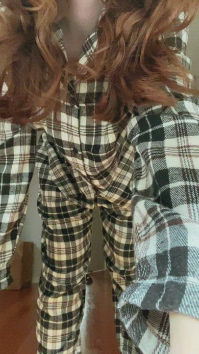 I’ve been a very *plaid* girl lately… 😈