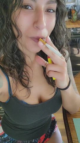 Come watch a pretty girl have a smoke.... Or maybe an orgasm😘 over 200 full length