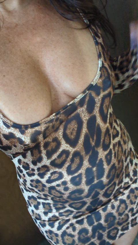 49 new dress what do you think.... Xoxo 