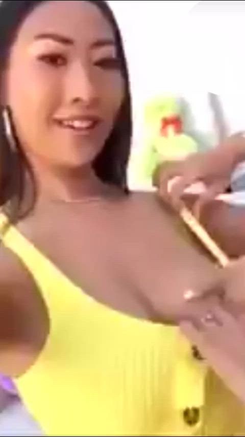 big tits lesbian licking natural tits bigger-than-you-thought just-boobs clip