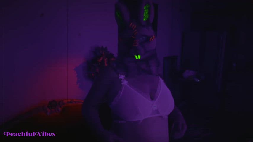 I'm a horny bunny!