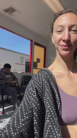 Just waiting for my car to be repaired at the auto shop [gif]