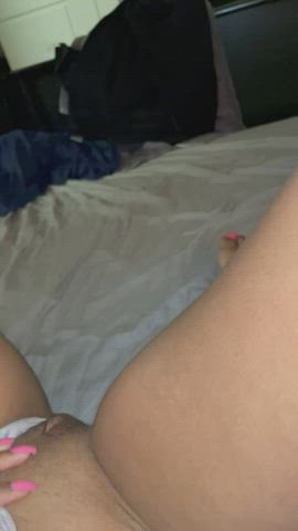 Don’t have anyone to fuck me so have to play with myself… any takers?