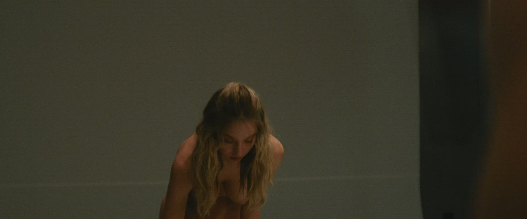Sydney Sweeney and her amazing boobies