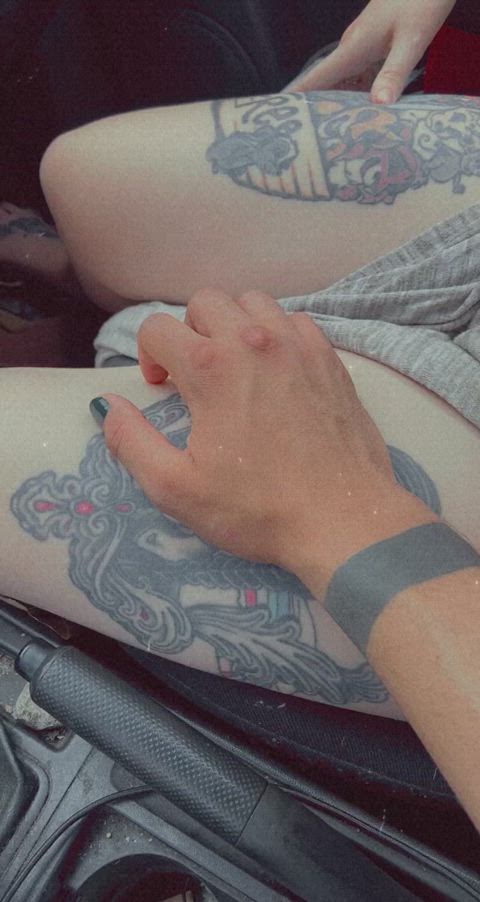 tattease tattoo tattooed thick thighs thighs hands thick-booty clip