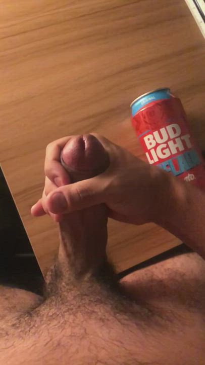 Slow motion cum: beer &amp; bust