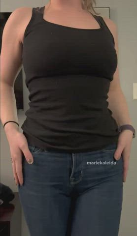 Can my natural mom tits turn you on? [gif]