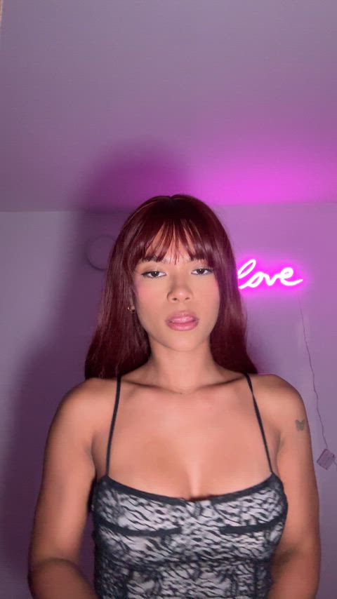 amateur latina long hair red hair redhead teen amateur-girls legal-teens onlyfans-creators