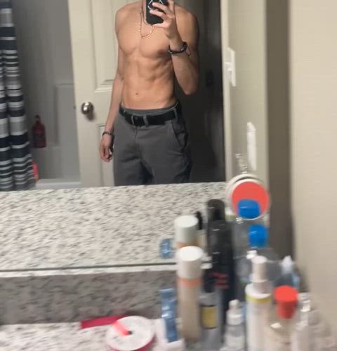 20 years old abs mirror muscles onlyfans strip tease flexing clip