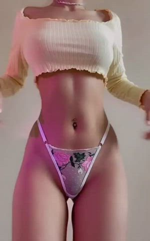 amateur boobs strip striptease tease tits clip