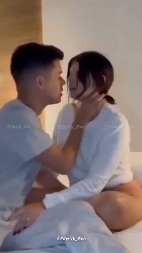 Need help finding this video 😫😫💦