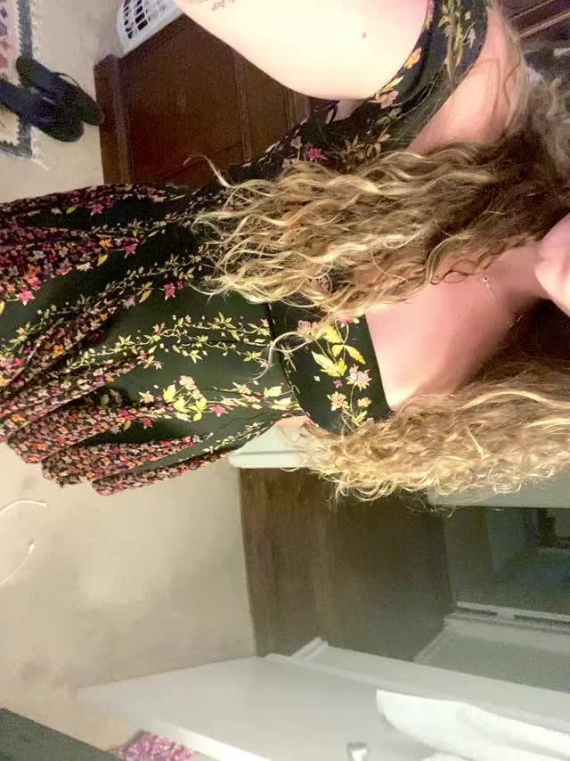I’m a firm believer that every phat booty looks better in a sundress