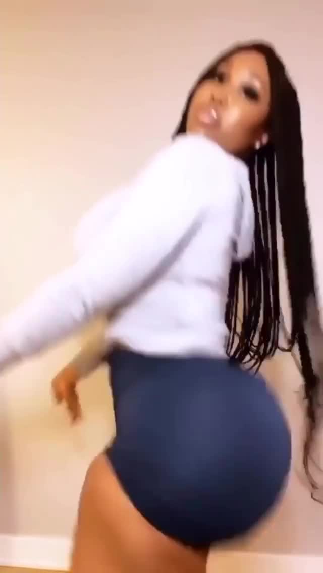 Ass Big Ass Bouncing Curvy Model Thick clip