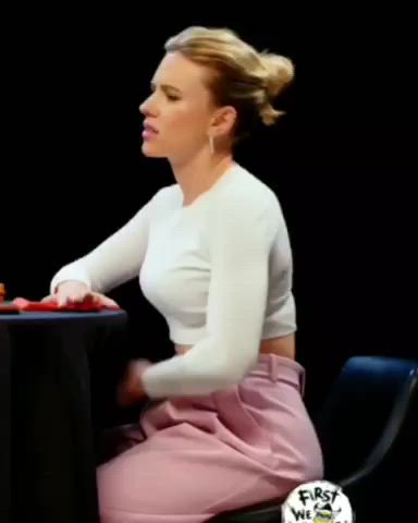 I love watching Scarlett Johansson bounce.