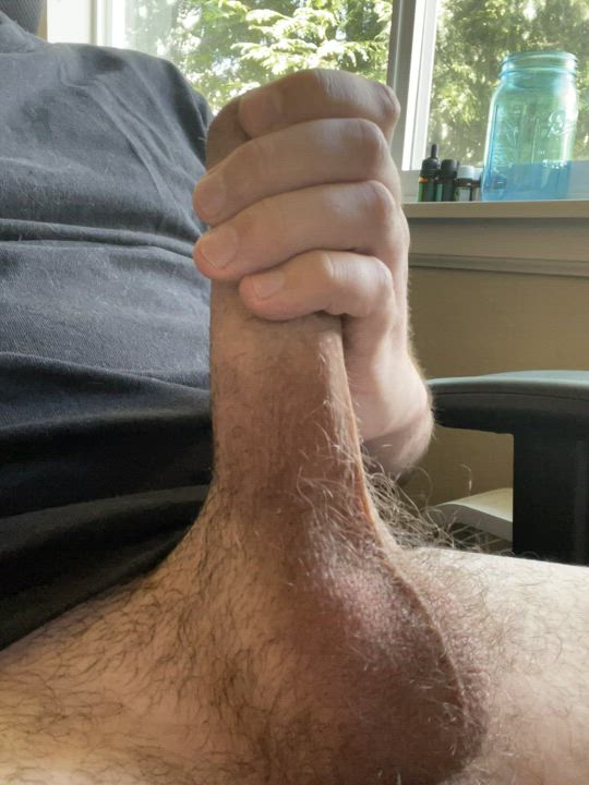 Who wants to help me cum?