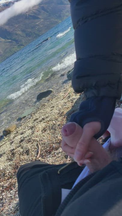 Beach Handjob Public clip