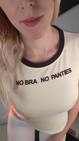 No bra no panties