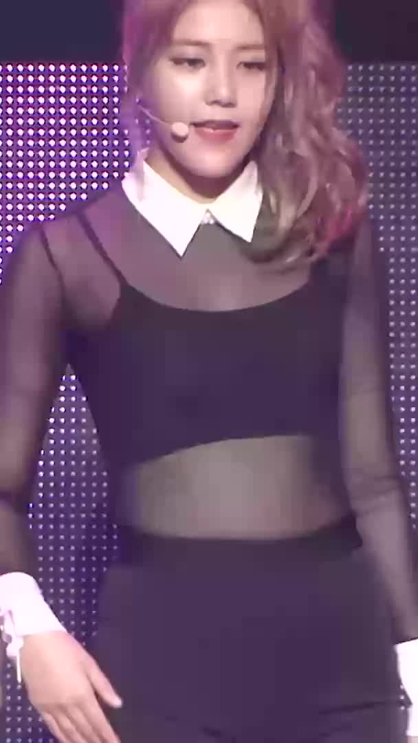 AOA-Summer Concert in Japan ANGELS WORLD 2016-2 10 seconds hyejeong 2a
