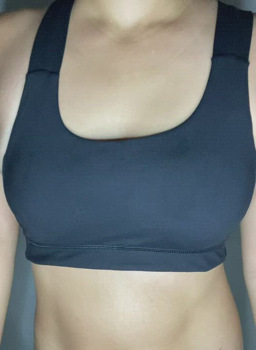[OC] Setting my boobs free after a hard workout