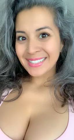 Latina OnlyFans Smile clip