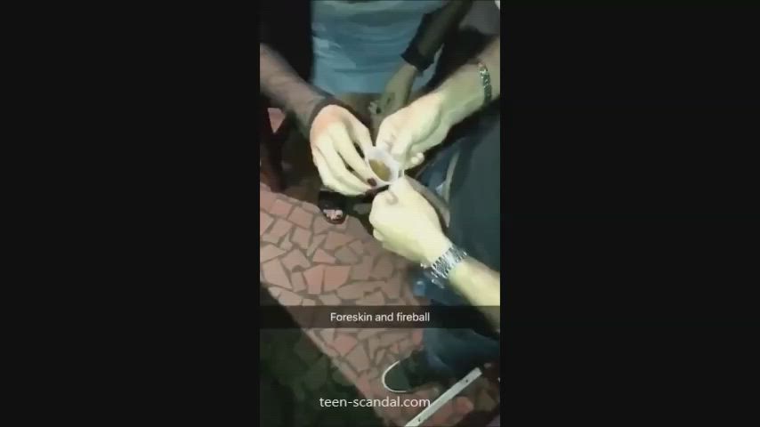 Amateur Blowjob Foreskin Public clip
