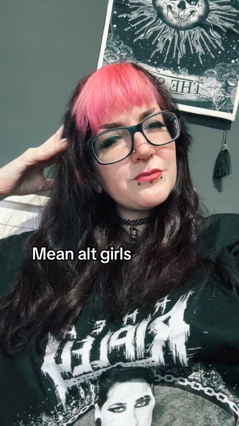 alt alternative amateur egirl emo goth onlyfans pierced tattooed tiktok amateur-girls