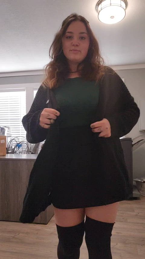Anyone else like when their coworkers wear lil skirts and thigh highs?