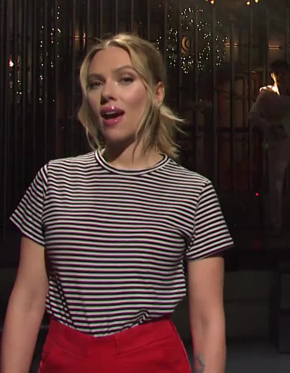 Scarlett Johansson - Saturday Night Live S45E09