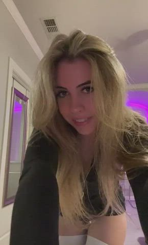 bbc babecock big dick blonde blowjob interracial teen tiktok white girl clip