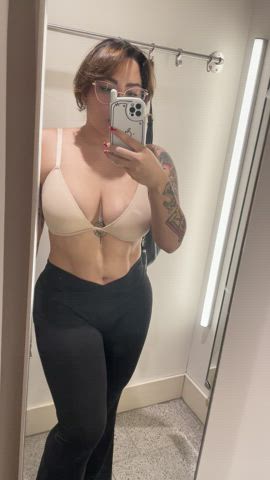bra changing room selfie yoga pants clip