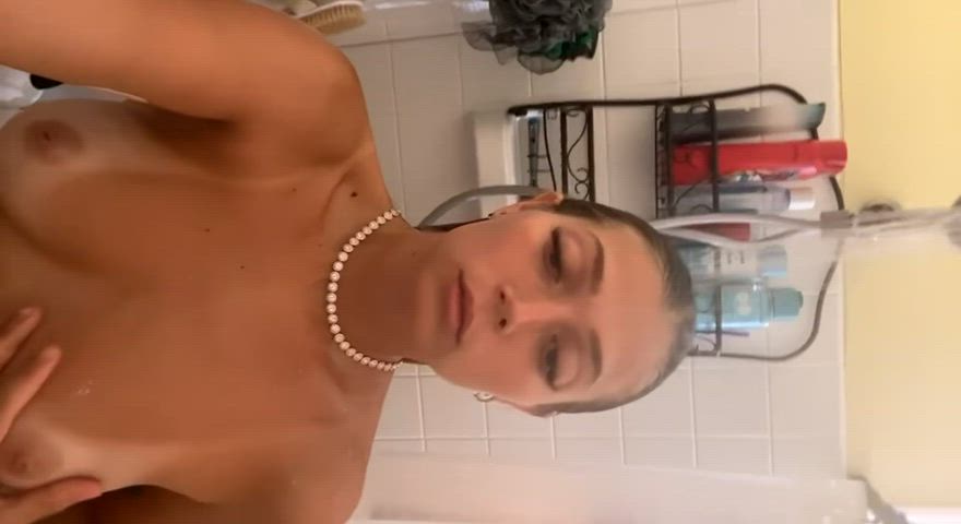 Come make me your shower slave